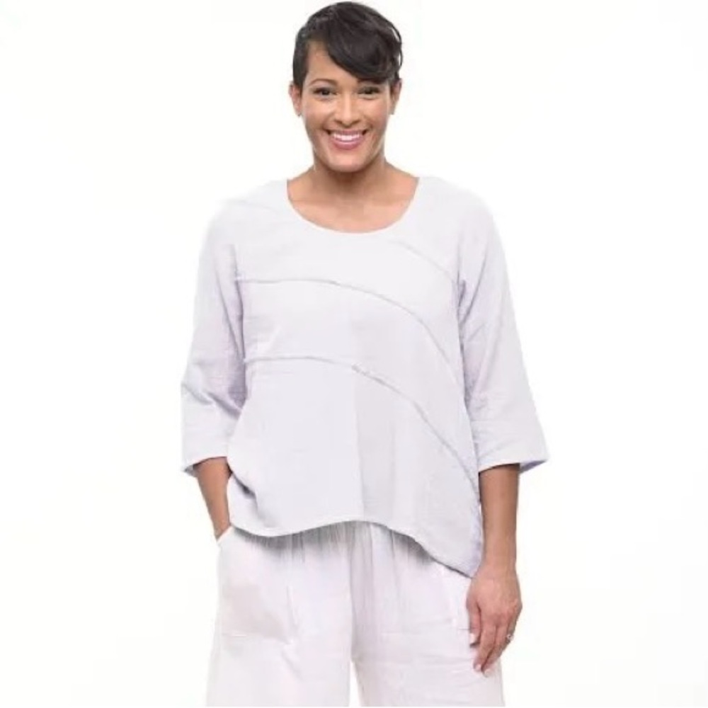 Tulip Brand White 3/4 Sleeve Top